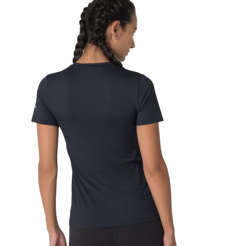 Camiseta-Fila-Sun-Protect-Breezy-|-Feminina